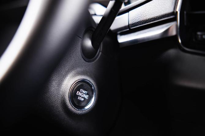 Skoda Karoq I с пробегом 2020 года, цена 2 549 000 рублей, 66500 км, внедорожник, Автокод Объявления