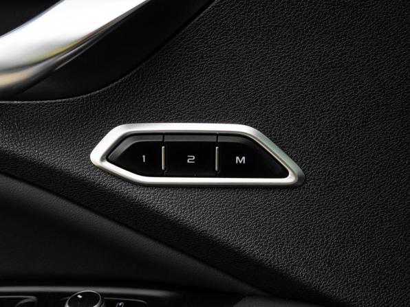 Geely Tugella I с пробегом 2022 года, цена 2 999 000 рублей, 38406 км, внедорожник, Автокод Объявления