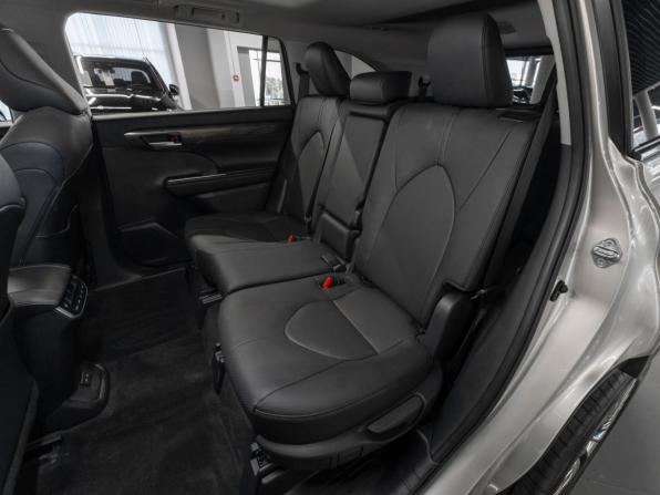 Toyota Highlander IV (XU70) с пробегом 2026 года, цена 5 700 000 рублей, 30 км, внедорожник, Автокод Объявления