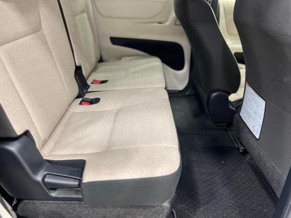Toyota Sienta II с пробегом 2015 года, цена 1 239 000 рублей, 95119 км, минивэн, Автокод Объявления