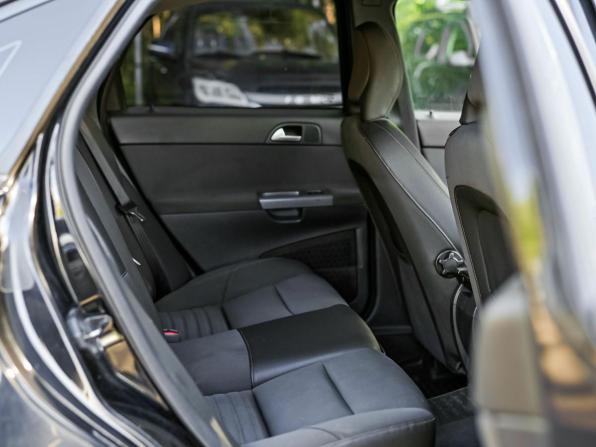 Volvo S40 II Рестайлинг с пробегом 2012 года, цена 649 000 рублей, 273113 км, седан, Автокод Объявления