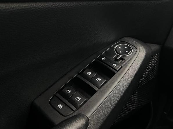 Kia Seltos I с пробегом 2020 года, цена 2 330 000 рублей, 38096 км, внедорожник, Автокод Объявления