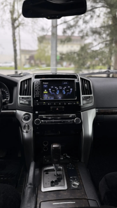 Toyota Land Cruiser 200 Series Рестайлинг 1 Ставрополь  - изображение 16