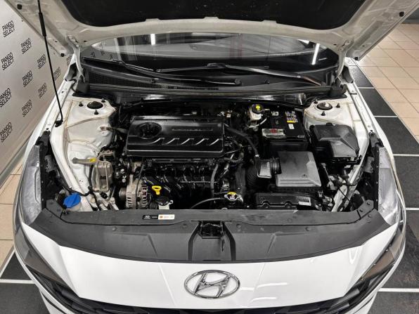Hyundai Elantra VII (CN7) с пробегом 2022 года, цена 1 780 000 рублей, 50227 км, седан, Автокод Объявления