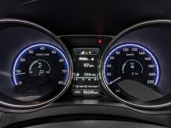 Hyundai ix35 I Рестайлинг с пробегом 2014 года, цена 1 600 000 рублей, 96144 км, внедорожник, Автокод Объявления
