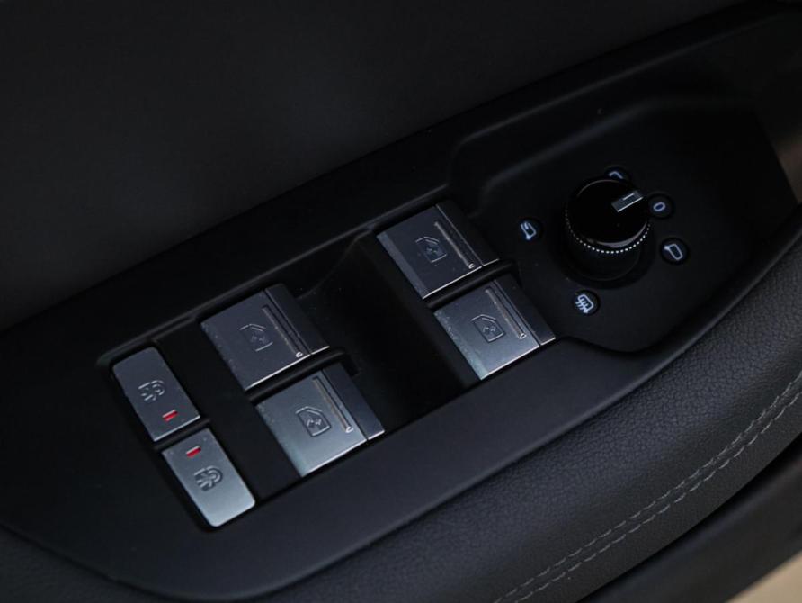 Audi A6 V (C8) Москва  - изображение 25