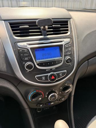 Hyundai Solaris I с пробегом 2011 года, цена 649 000 рублей, 225614 км, хэтчбек, Автокод Объявления