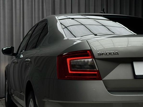 Skoda Octavia III (A7) Рестайлинг с пробегом 2018 года, цена 1 849 000 рублей, 119500 км, лифтбек, Автокод Объявления