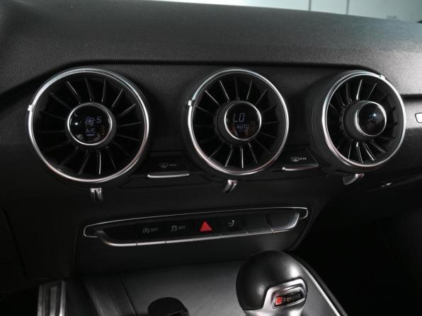 Audi TT III (8S) с пробегом 2016 года, цена 2 899 000 рублей, 99548 км, купе, Автокод Объявления
