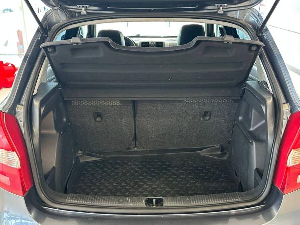 Skoda Fabia II Рестайлинг с пробегом 2012 года, цена 795 000 рублей, 81458 км, хэтчбек, Автокод Объявления