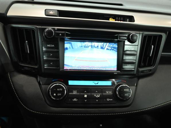 Toyota RAV4 IV (XA40) Рестайлинг с пробегом 2016 года, цена 2 340 000 рублей, 101888 км, внедорожник, Автокод Объявления
