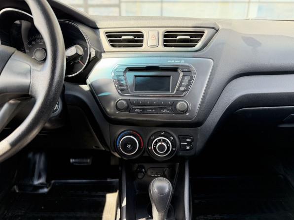 Kia Rio III с пробегом 2012 года, цена 895 000 рублей, 105503 км, хэтчбек, Автокод Объявления