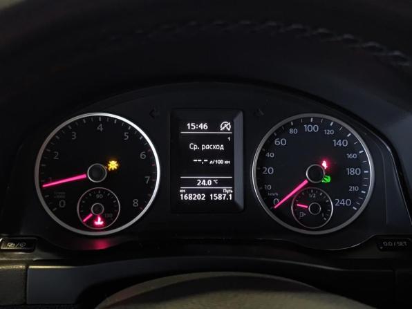 Volkswagen Tiguan I Рестайлинг с пробегом 2014 года, цена 1 380 000 рублей, 168202 км, внедорожник, Автокод Объявления