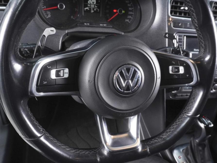 Volkswagen Polo V Рестайлинг Ростов-на-Дону  - изображение 12