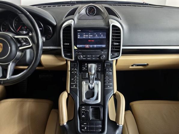 Porsche Cayenne II Рестайлинг (958) с пробегом 2017 года, цена 4 500 000 рублей, 101919 км, внедорожник, Автокод Объявления