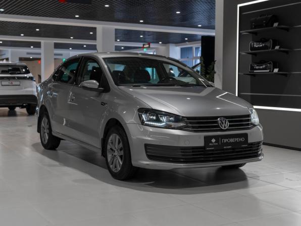 Volkswagen Polo V Рестайлинг с пробегом 2019 года, цена 1 495 000 рублей, 89286 км, седан, Автокод Объявления
