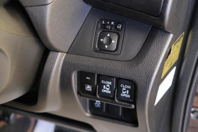 Nissan Dayz Roox I с пробегом 2014 года, цена 819 000 рублей, 155600 км, хэтчбек, Автокод Объявления