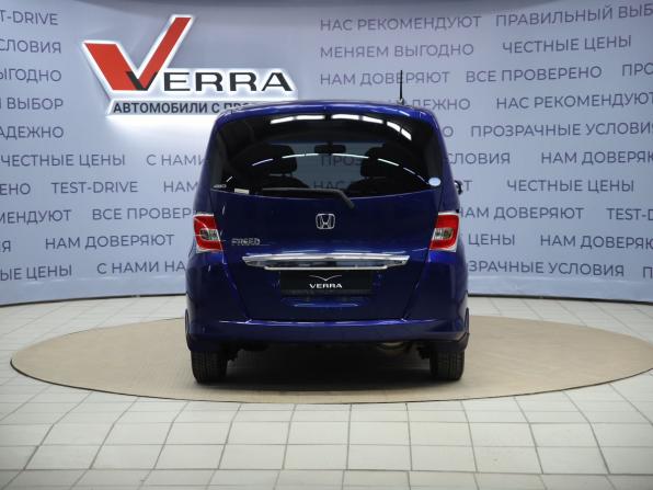 Honda Freed I Рестайлинг с пробегом 2014 года, цена 1 020 000 рублей, 200449 км, компактвэн, Автокод Объявления