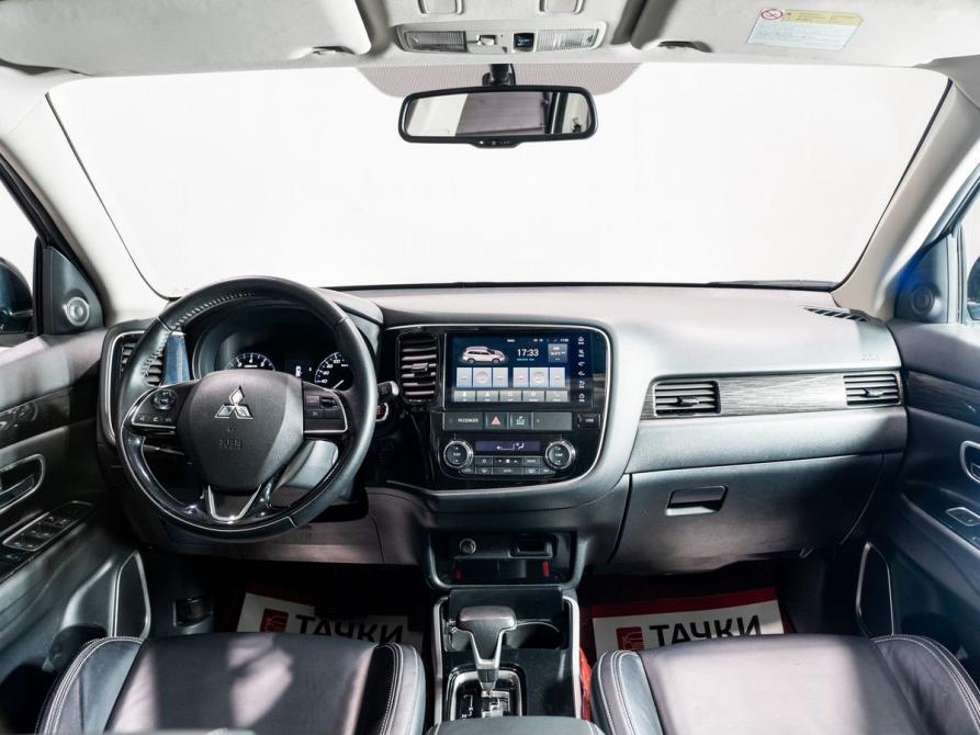 Mitsubishi Outlander III Рестайлинг 3 Чита  - изображение 7