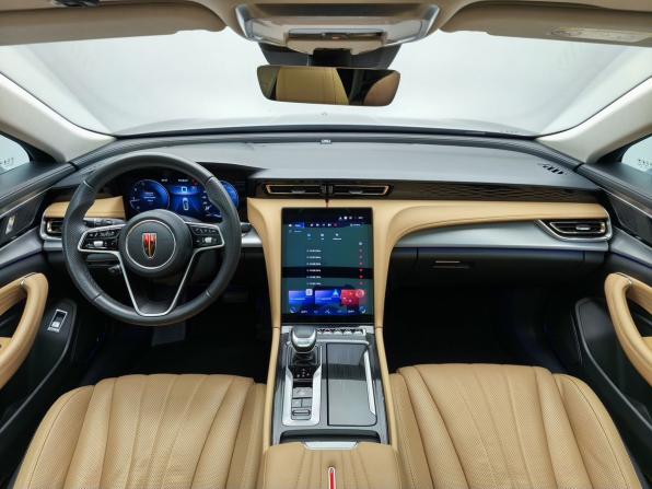 Hongqi H5 II с пробегом 2023 года, цена 2 847 000 рублей, 48613 км, седан, Автокод Объявления