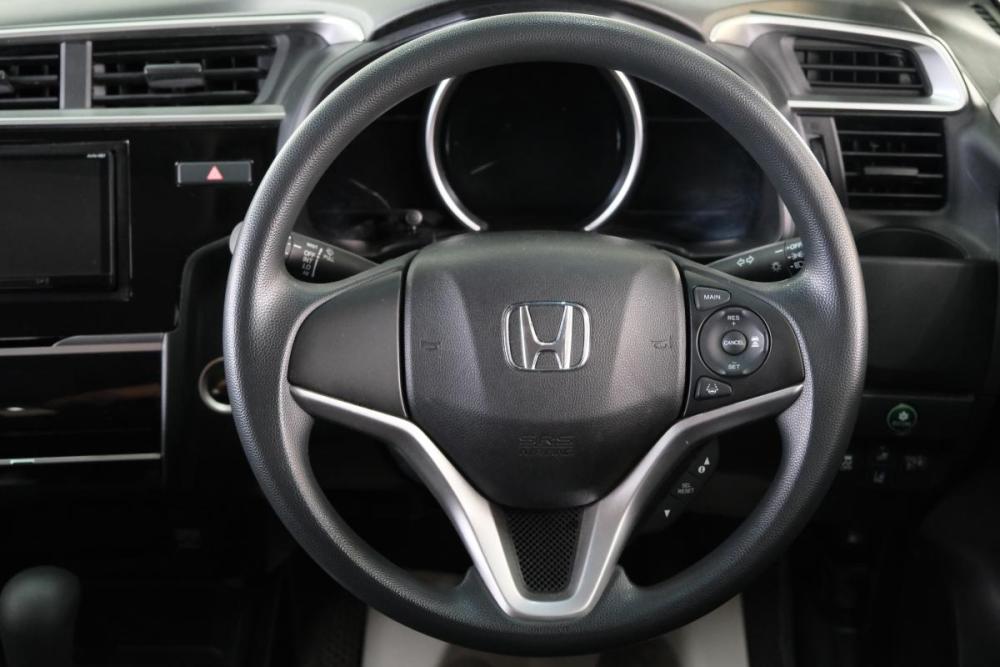 Honda Fit III Рестайлинг Омск  - изображение 13