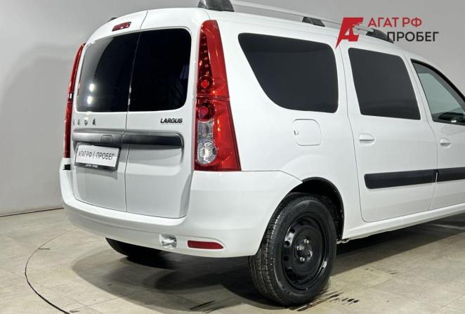 Lada (ВАЗ) Largus I Рестайлинг с пробегом 2024 года, цена 1 500 000 рублей, 3000 км, фургон, Автокод Объявления