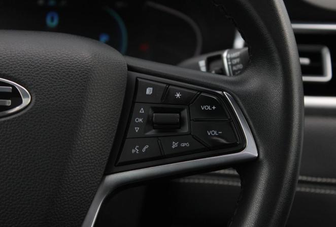 JAC J7 I с пробегом 2023 года, цена 1 595 000 рублей, 32607 км, лифтбек, Автокод Объявления