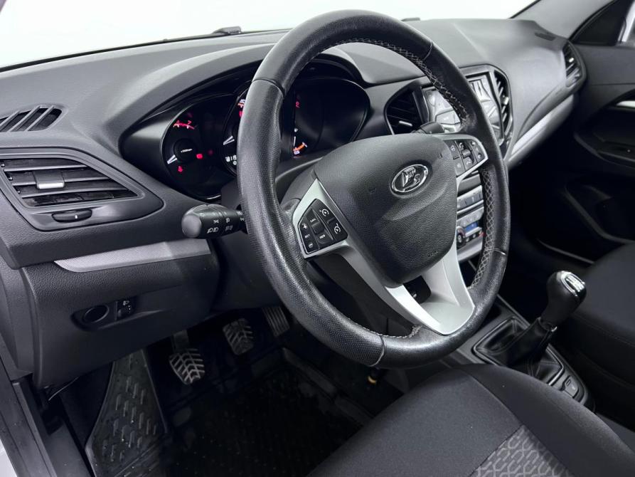 Lada (ВАЗ) Vesta I Ростов-на-Дону  - изображение 9