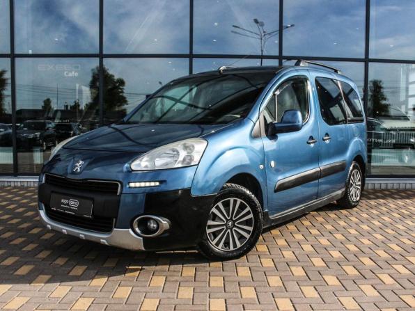 Peugeot Partner II Рестайлинг с пробегом 2012 года, цена 620 400 рублей, 265000 км, компактвэн, Автокод Объявления
