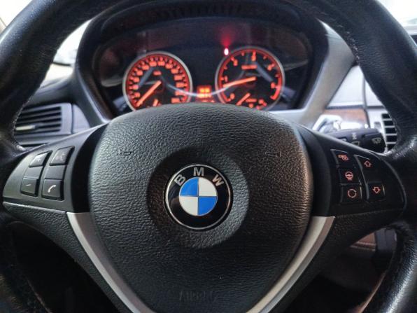 BMW X5 II (E70) Рестайлинг с пробегом 2010 года, цена 2 000 000 рублей, 261365 км, внедорожник, Автокод Объявления