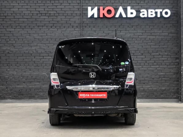Honda Freed I Рестайлинг с пробегом 2012 года, цена 870 000 рублей, 279725 км, компактвэн, Автокод Объявления