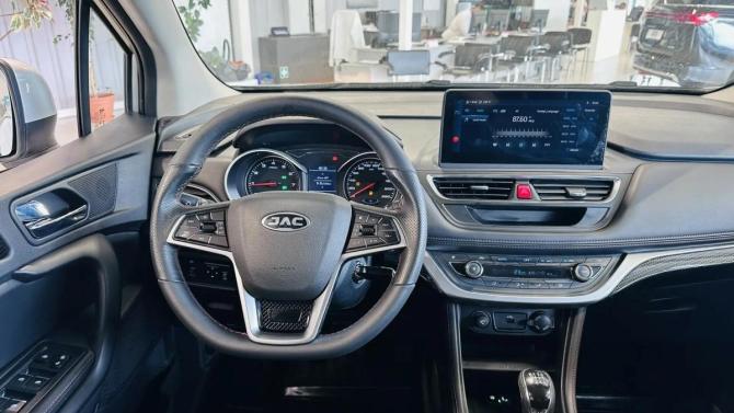 JAC JS3 с пробегом 2024 года, цена 1 330 000 рублей, 33000 км, внедорожник, Автокод Объявления