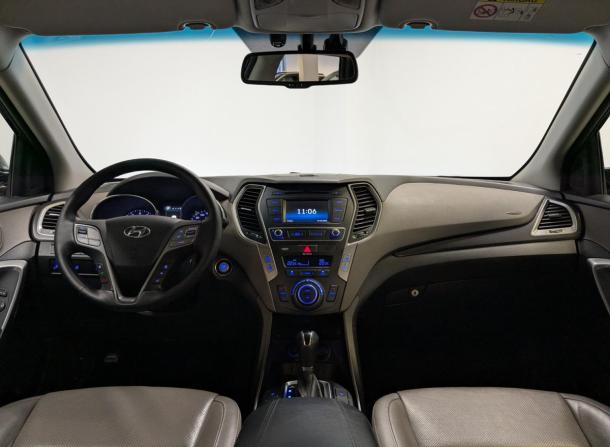 Hyundai Santa Fe III Рестайлинг с пробегом 2015 года, цена 1 850 000 рублей, 177421 км, внедорожник, Автокод Объявления