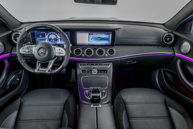 Mercedes-Benz E-Класс AMG V (W213) с пробегом 2018 года, цена 4 550 000 рублей, 162000 км, седан, Автокод Объявления