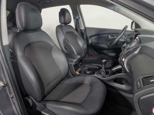 Hyundai ix35 I Рестайлинг с пробегом 2014 года, цена 1 129 000 рублей, 279399 км, внедорожник, Автокод Объявления
