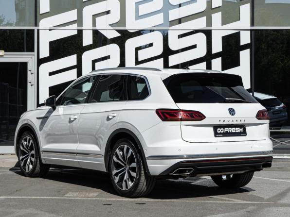 Volkswagen Touareg III с пробегом 2020 года, цена 4 279 000 рублей, 151679 км, внедорожник, Автокод Объявления