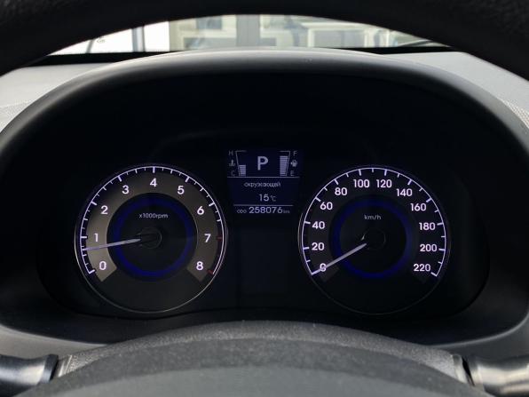 Hyundai Solaris I с пробегом 2012 года, цена 699 000 рублей, 258074 км, седан, Автокод Объявления