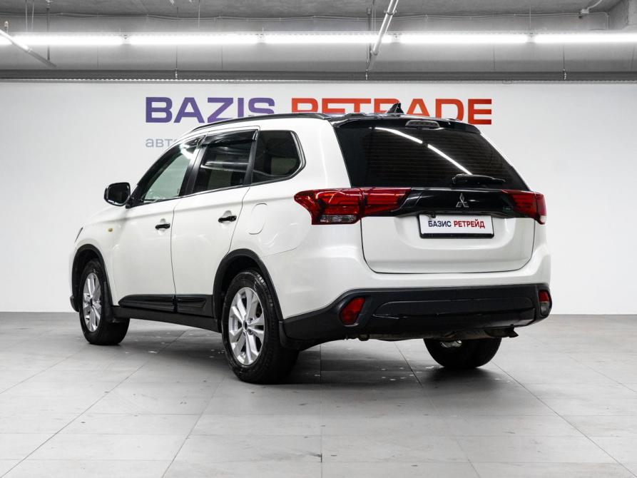 Mitsubishi Outlander III Рестайлинг 2 Тюмень  - изображение 8