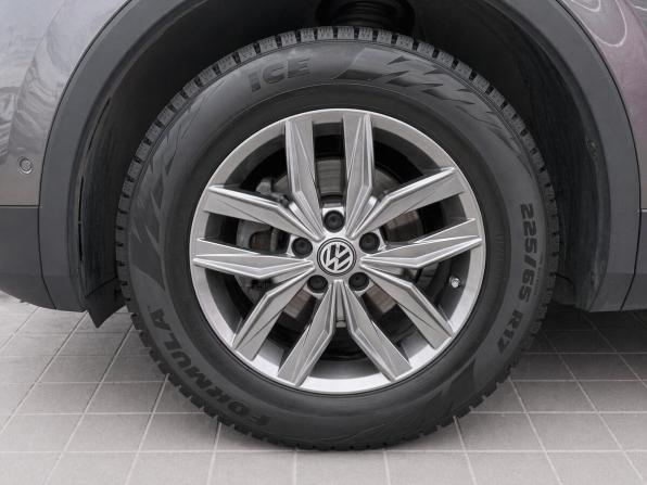 Volkswagen Tiguan II Рестайлинг с пробегом 2021 года, цена 2 960 000 рублей, 67103 км, внедорожник, Автокод Объявления