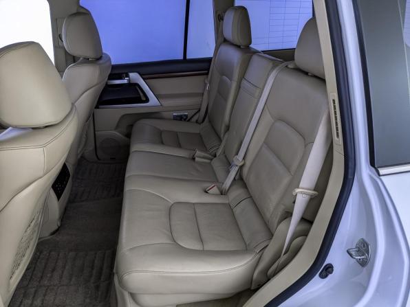 Toyota Land Cruiser 200 Series Рестайлинг 2 с пробегом 2016 года, цена 4 490 000 рублей, 251540 км, внедорожник, Автокод Объявления