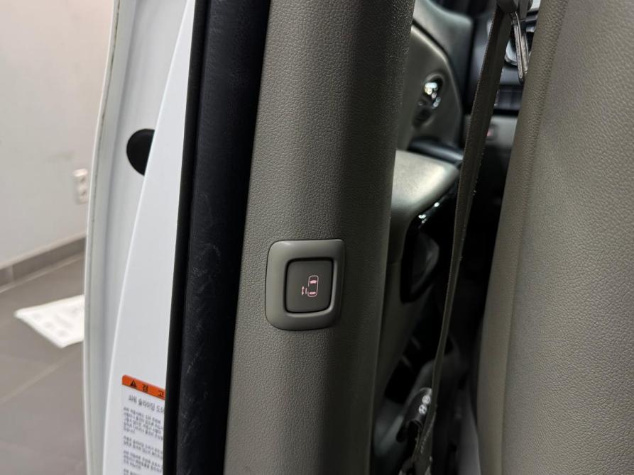 Kia Carnival III Красноярск  - изображение 20