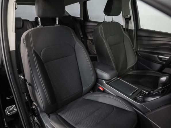 Ford Kuga II Рестайлинг с пробегом 2018 года, цена 1 899 000 рублей, 60796 км, внедорожник, Автокод Объявления