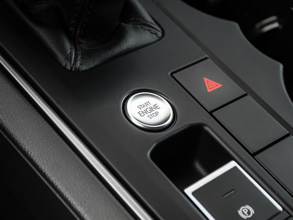 Volkswagen Touareg III с пробегом 2018 года, цена 4 870 000 рублей, 110354 км, внедорожник, Автокод Объявления