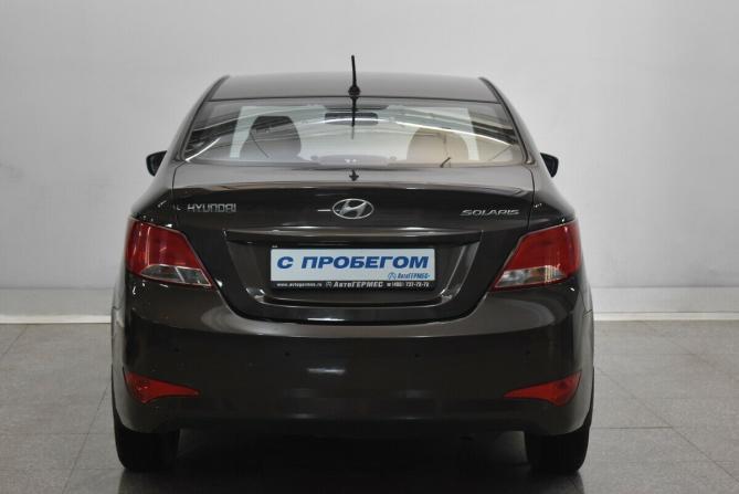 Hyundai Solaris I Рестайлинг с пробегом 2015 года, цена 1 140 000 рублей, 97523 км, седан, Автокод Объявления