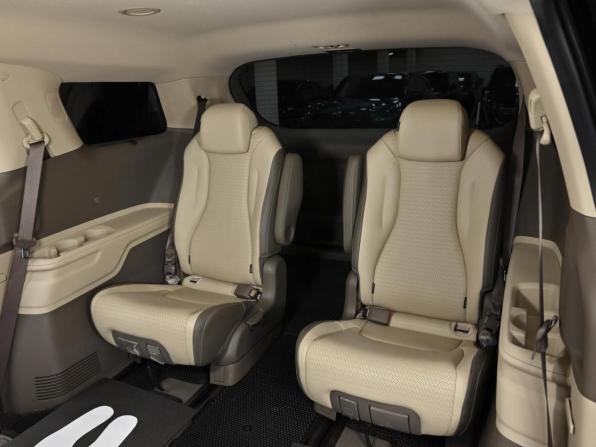 Kia Carnival IV с пробегом 2021 года, цена 3 349 000 рублей, 98000 км, минивэн, Автокод Объявления