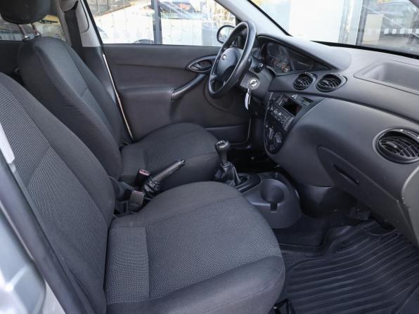 Ford Focus I Рестайлинг с пробегом 2004 года, цена 298 000 рублей, 226719 км, седан, Автокод Объявления