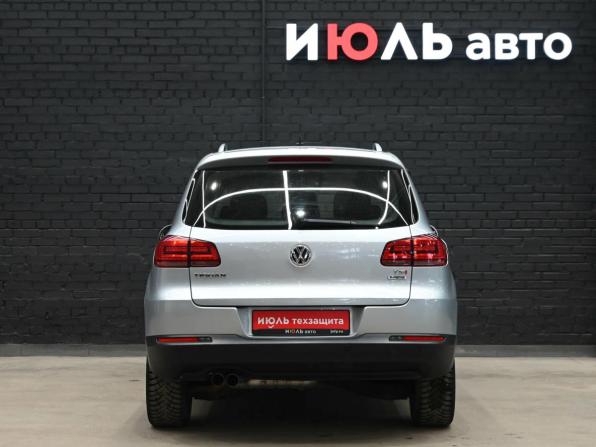 Volkswagen Tiguan I Рестайлинг с пробегом 2016 года, цена 1 390 000 рублей, 214052 км, внедорожник, Автокод Объявления