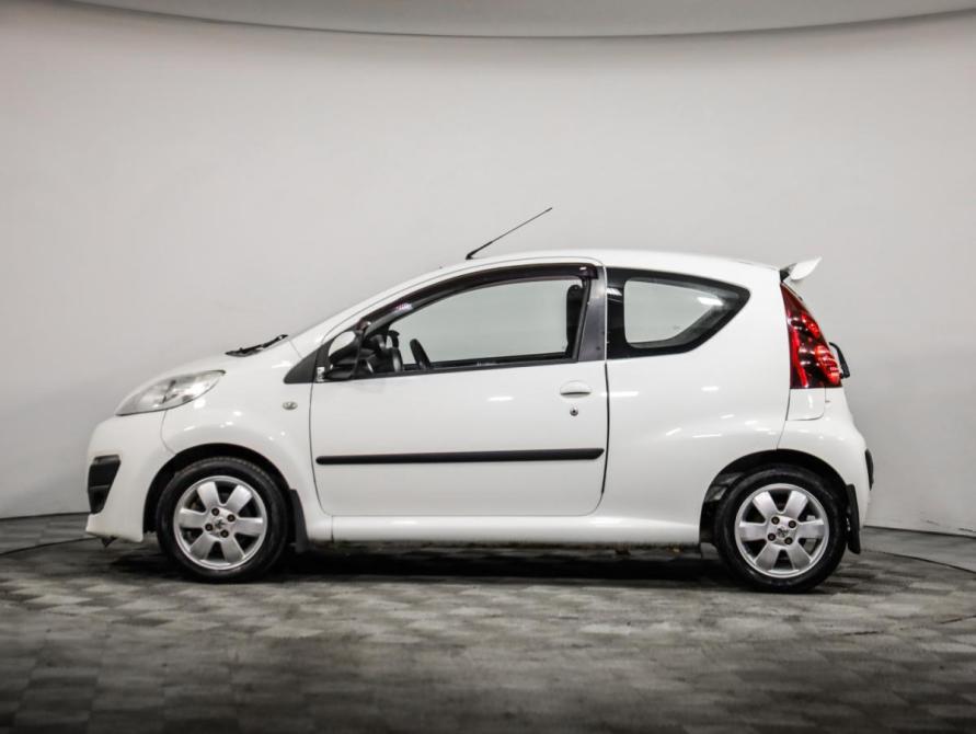 Peugeot 107 I Рестайлинг 2 Санкт-Петербург  - изображение 9
