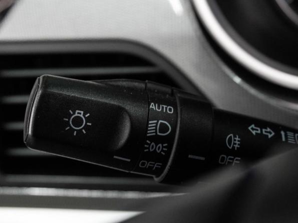 Geely Emgrand 7 I Рестайлинг с пробегом 2018 года, цена 899 000 рублей, 185860 км, седан, Автокод Объявления