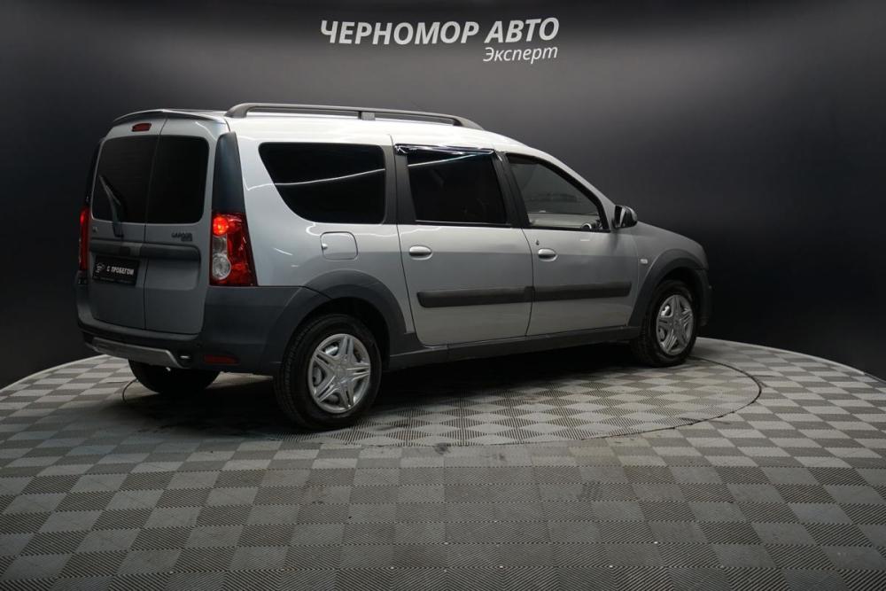 Lada (ВАЗ) Largus I Крым  - изображение 5